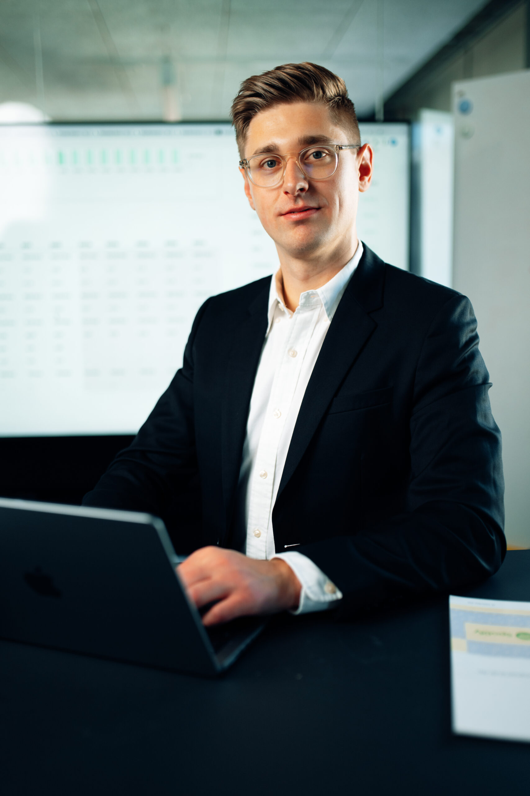 Techinvestor und Ex-McKinsey Managementberater Michael C. Jakob ist Gründer von AlleAktien Data.
